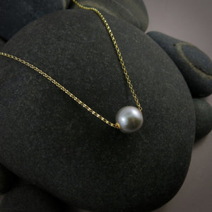 Gray Edison Pearl Slider Necklace in Gold by Mikel Grant Jewellery