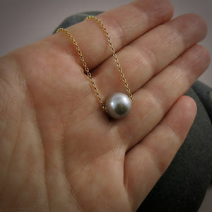 Gray Edison Pearl Slider Necklace in Gold by Mikel Grant Jewellery