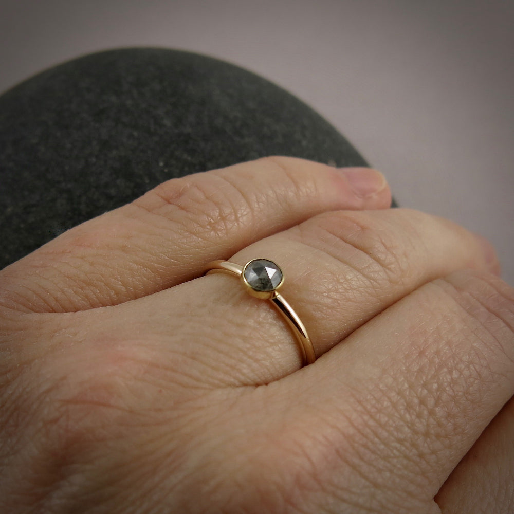 Rose Cut Salt & Pepper Diamond Ring • 14K & 18K Gold • Size 6.5