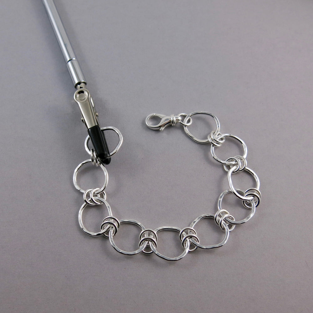  LONIKSTEP Bracelet Helper Tool Hook Bracelet Wearing Helper to  Put On Yourself Jewelry Clasp Fastener Clip Tools for Women Elderly(Silver)  : Arts, Crafts & Sewing