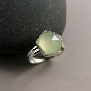 Green chalcedony ring by Mikel Grant Jewellery.  Artisan made silver double band with a rose cut five pointed green chalcedony star gem.
