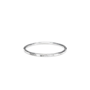 Bague empilable texturée Hammer • Argent sterling